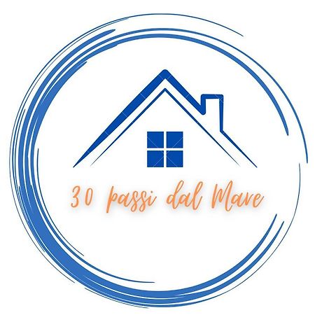 Apartmán Trentapassidalmare Quinto Al Mare Janov Exteriér fotografie