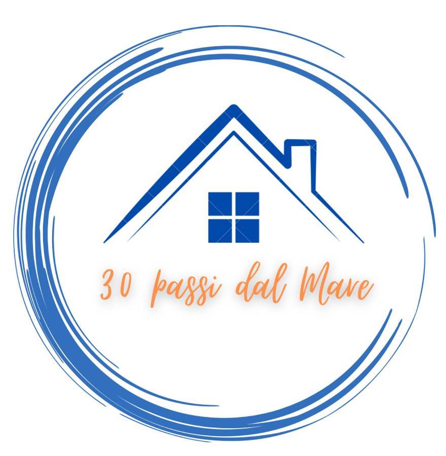 Apartmán Trentapassidalmare Quinto Al Mare Janov Exteriér fotografie