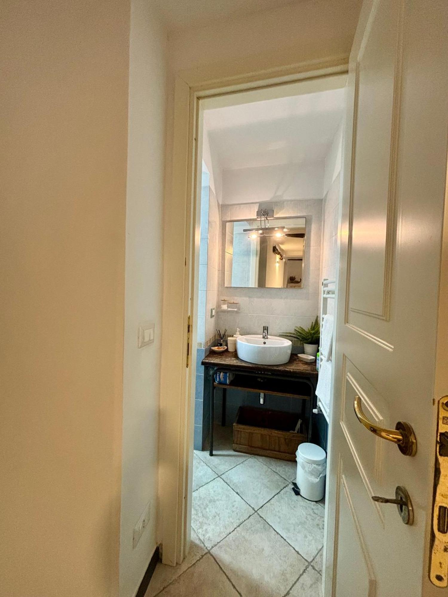Apartmán Trentapassidalmare Quinto Al Mare Janov Exteriér fotografie